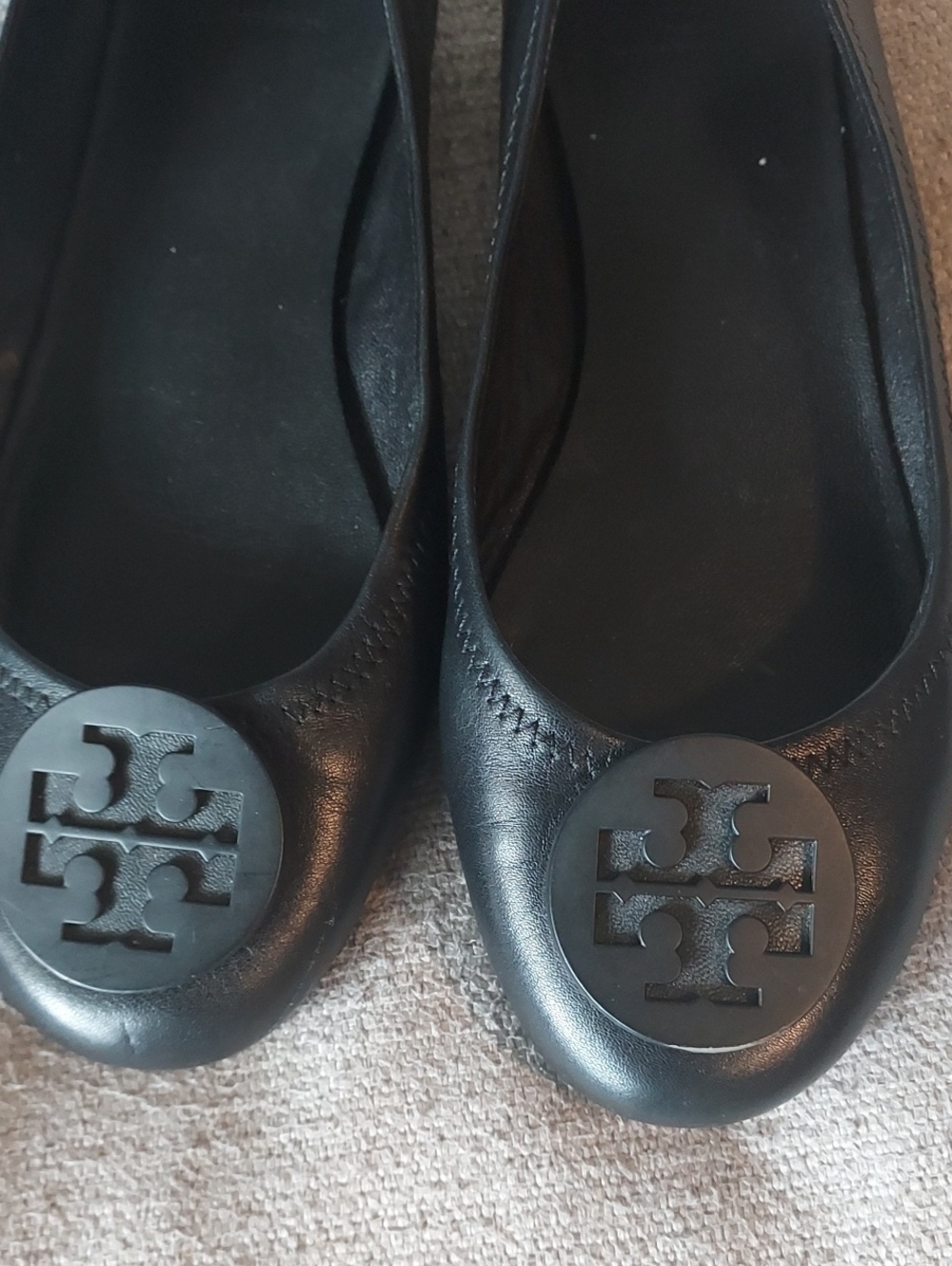 Tory Burch Black Leather  Round-Toe Ballet Flats Sz-8 - Picture 3 of 8